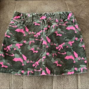 Children’s Place Corduroy pink/green Camo Skirt Built-In Shorts